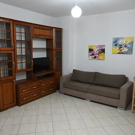 Iris Apartaments Sakes Exterior photo