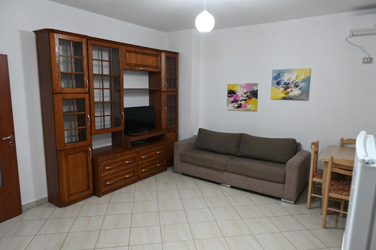 Iris Apartment